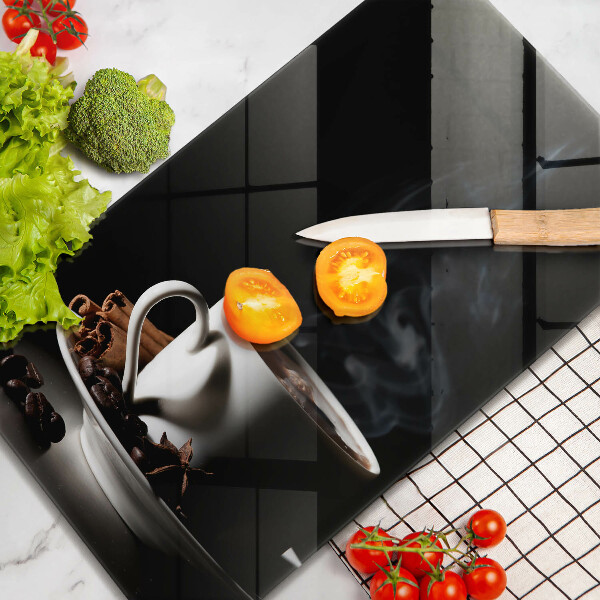 Protection plaque induction Une tasse de café chaud