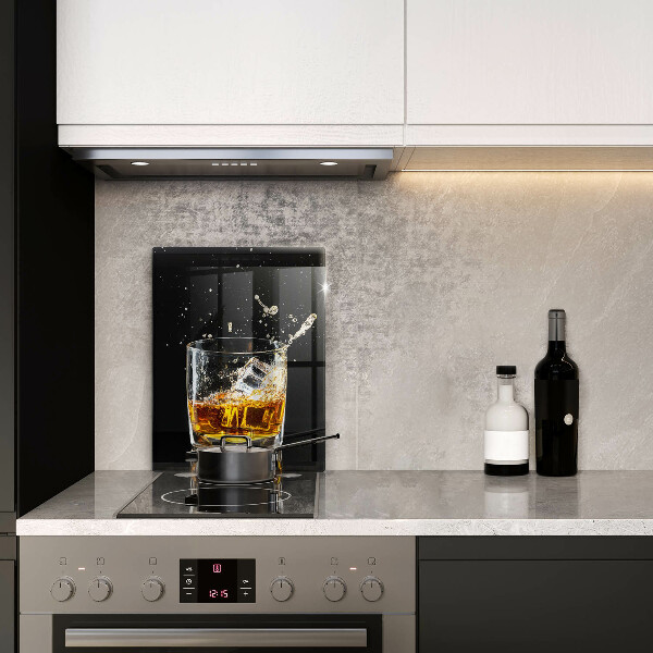 Protection plaque induction Un verre de whisky