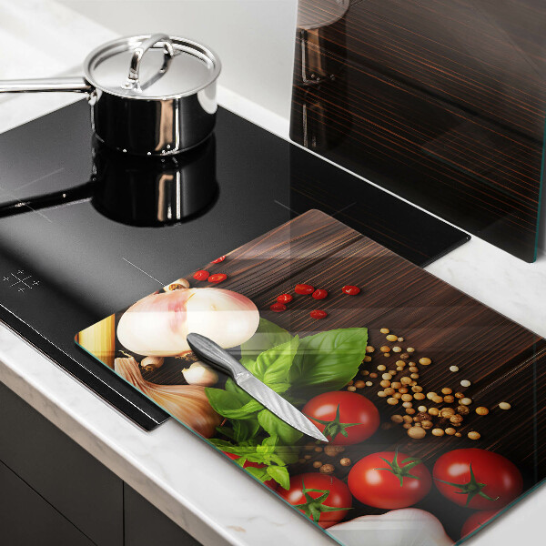 Protection plaque induction Des légumes sur la table