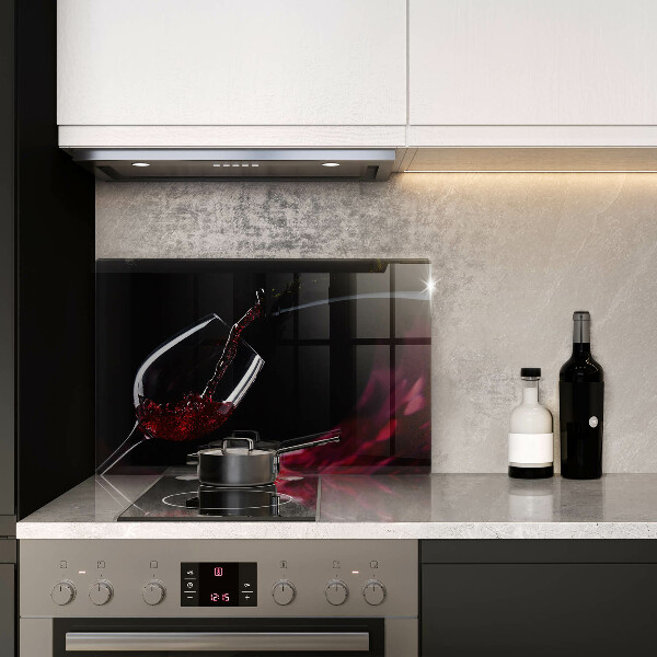 Protège plaque de cuisson Un verre de vin rouge