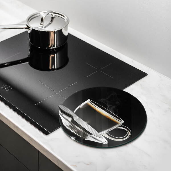 Protection plaque induction Un verre de café chaud