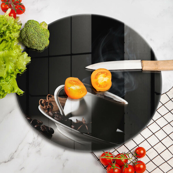 Protection plaque induction Une tasse de café chaud