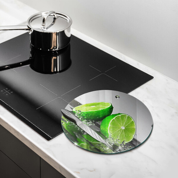 Protection plaque induction Citrons verts juteux et eau