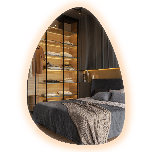 Miroir LED forme œuf 57x80 cm