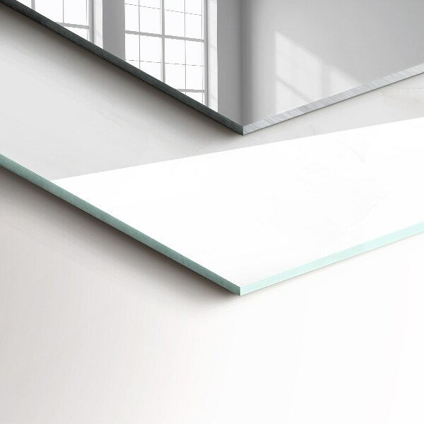 Motifs en marbre blanc