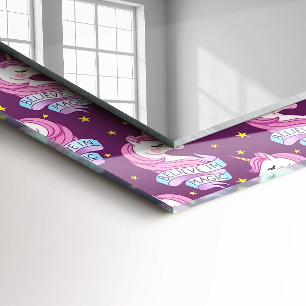 Lettres étoilées en forme de licorne