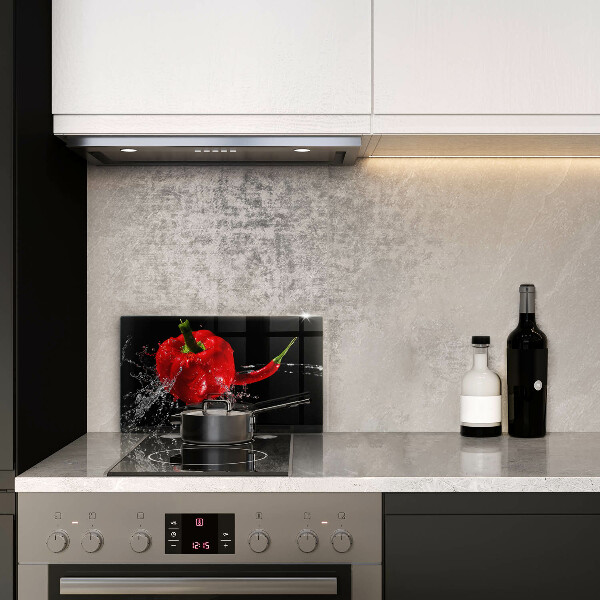 Protection plaque induction Poivrons rouges dans l'eau