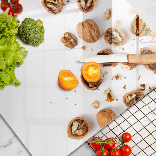 Protège plaque de cuisson Noix sur fond blanc