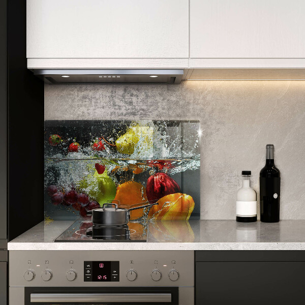 Protection plaque induction Fruits juteux dans l'eau