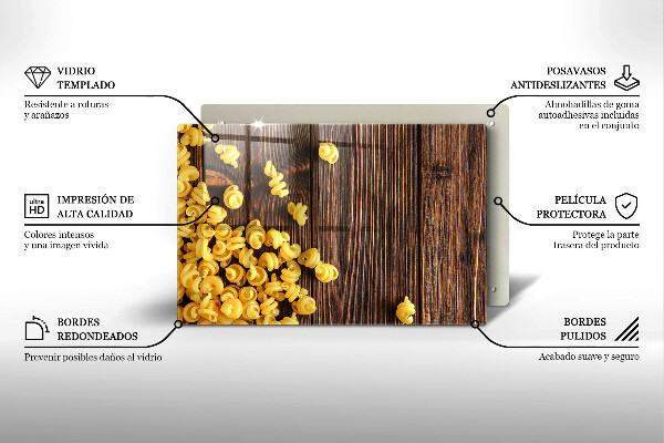 Protège plaque de cuisson Des pâtes sur la table