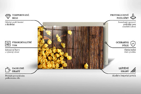 Protège plaque de cuisson Des pâtes sur la table