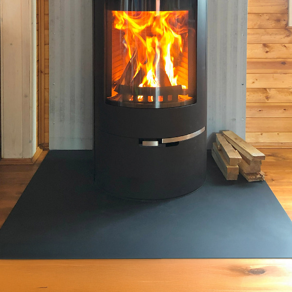 Plaque au sol pour poêle en acier noir 100x80 cm