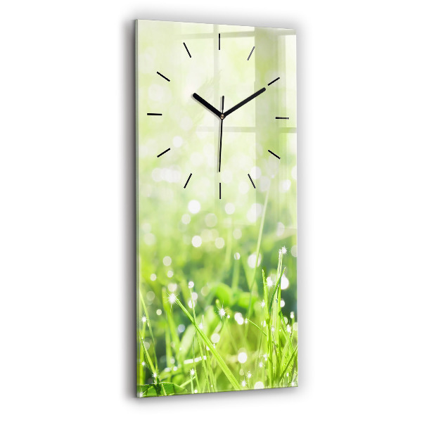 Horloge rectangulaire verticale herbe verte