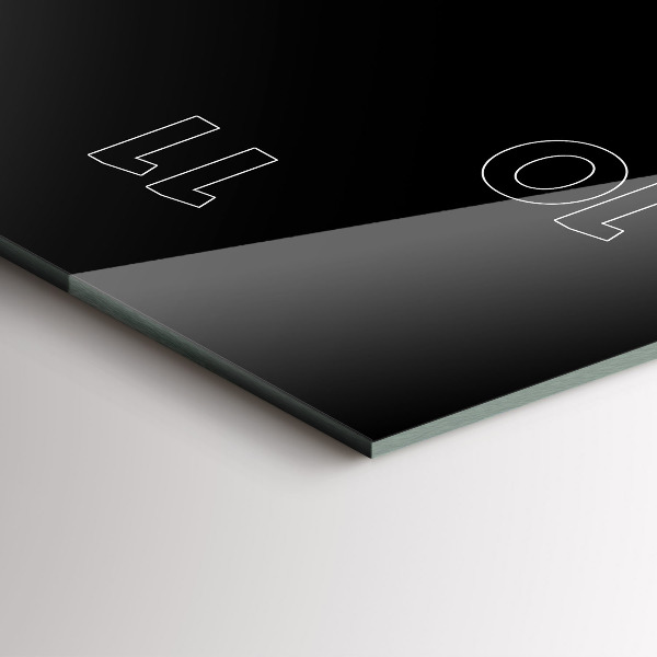 Horloge rectangulaire verticale Une tasse de café chaud