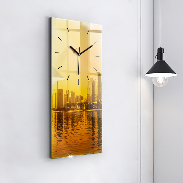 Horloge rectangulaire verticale Rivière Zhujiang Chine