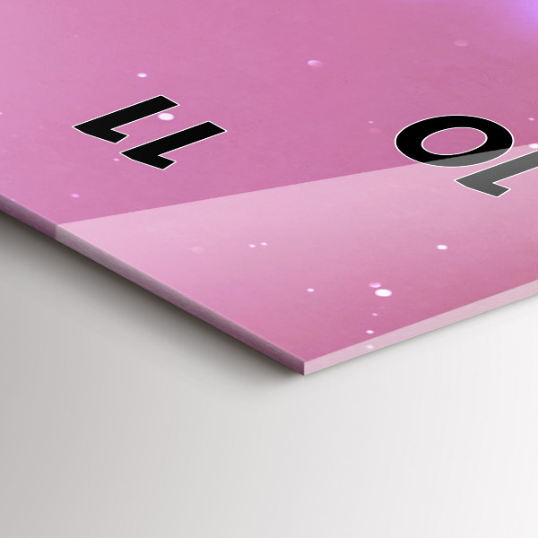 Horloge murale verticale 'Livre d''abstraction'