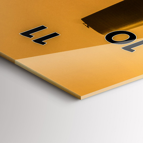 Horloge rectangulaire verticale Rivière Zhujiang