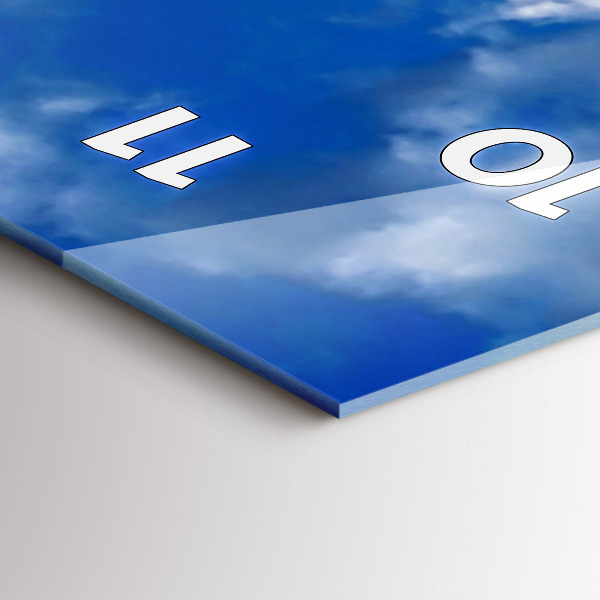 Horloge rectangulaire verticale Tour Eiffel en France