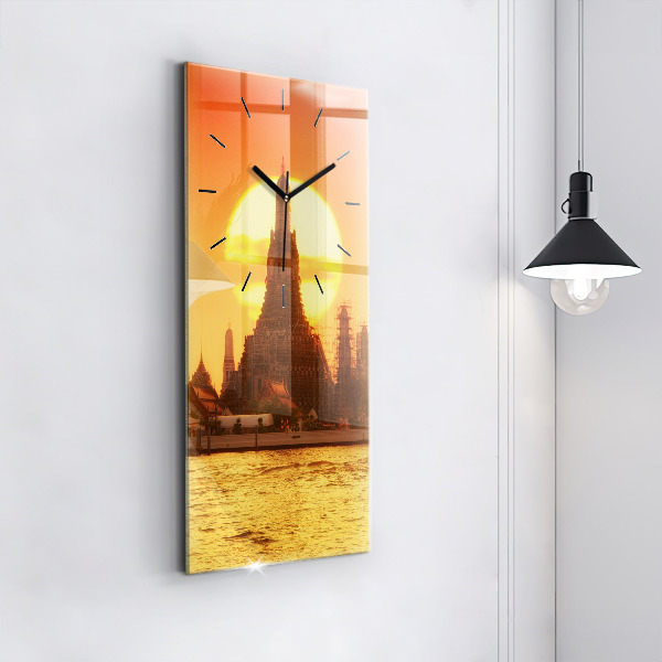 Horloge rectangulaire verticale Wat Arun, Bangkok, Thaïlande