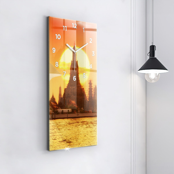Horloge rectangulaire verticale Wat Arun, Bangkok, Thaïlande