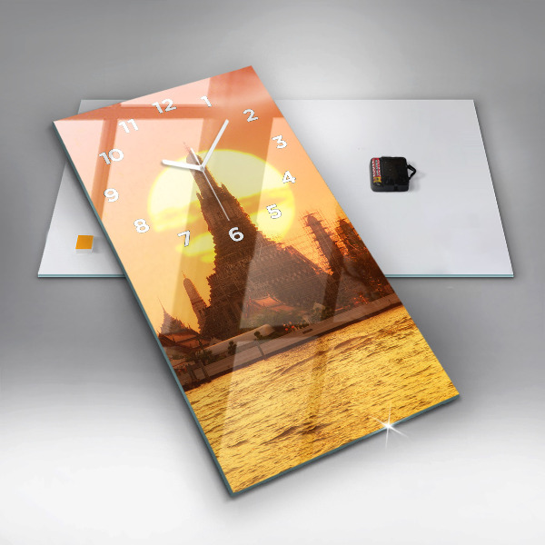 Horloge rectangulaire verticale Wat Arun, Bangkok, Thaïlande