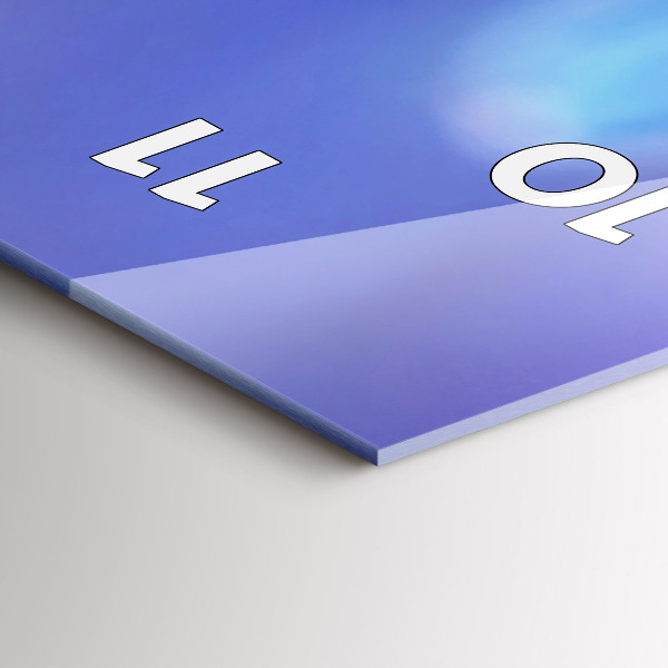 Horloge murale verticale 'Papillon sur l''herbe'