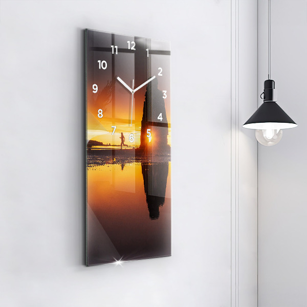 Horloge murale verticale Coureur et coucher de soleil