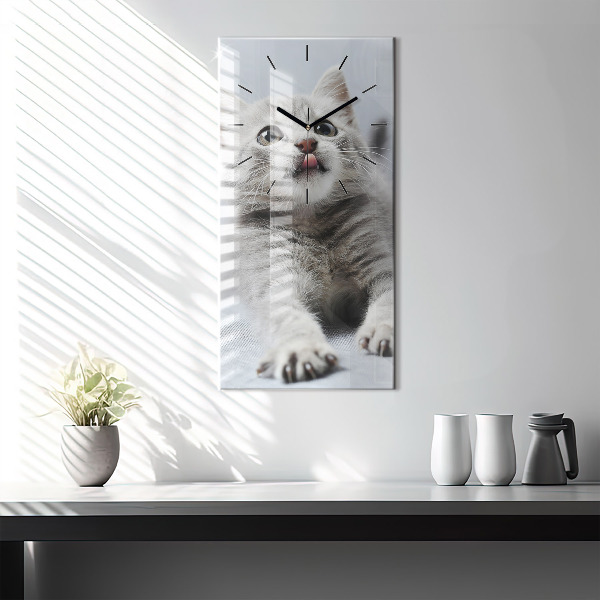 Horloge rectangulaire verticale Chat sur le canapé