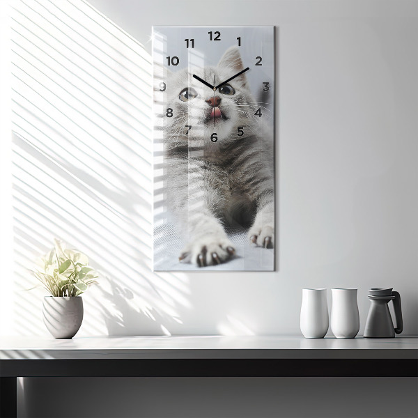 Horloge rectangulaire verticale Chat sur le canapé