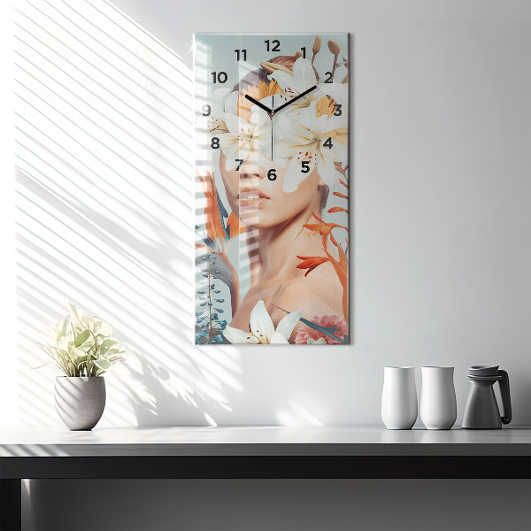 Horloge murale verticale Femme avec des fleurs