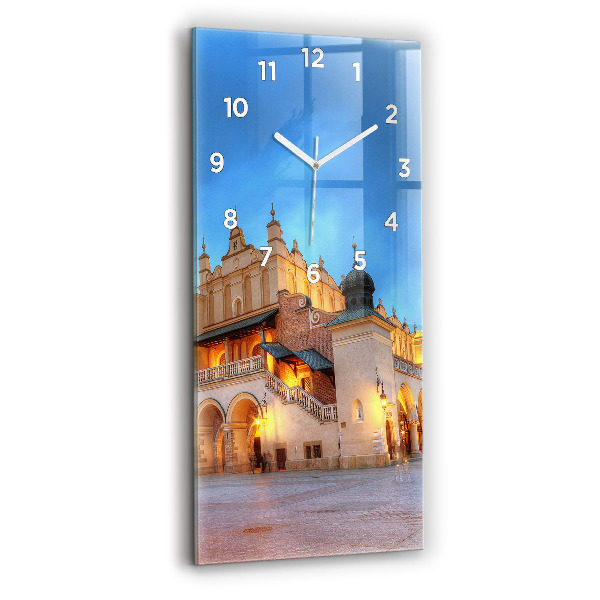Horloge rectangulaire verticale Place du marché principal de Cracovie