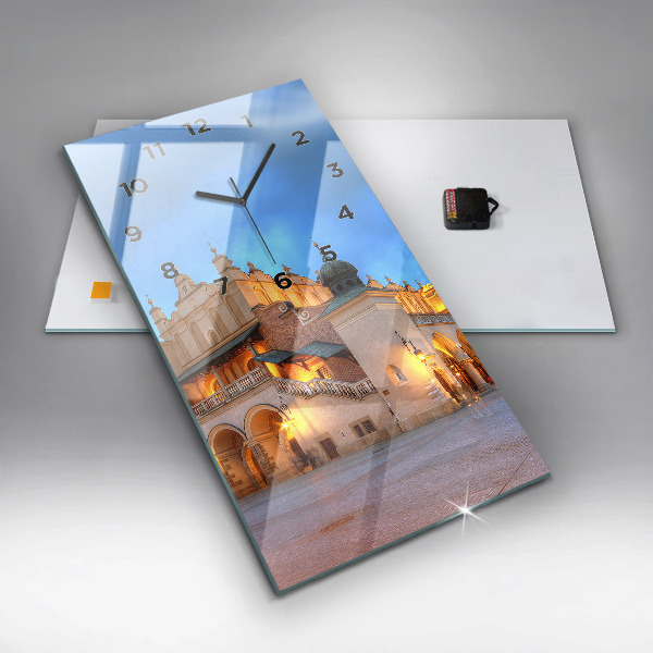 Horloge rectangulaire verticale Place du marché principal de Cracovie