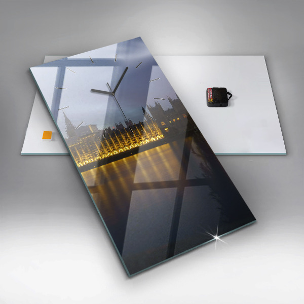 Horloge murale verticale Palais de Winchester à Londres