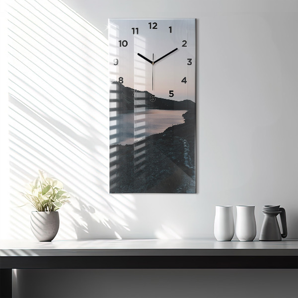 Horloge murale verticale Lac et montagnes