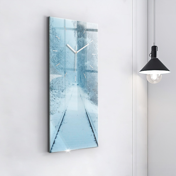 Horloge murale verticale Cerf sur les rails