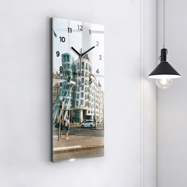 Horloge murale verticale Maison dansante de Prague