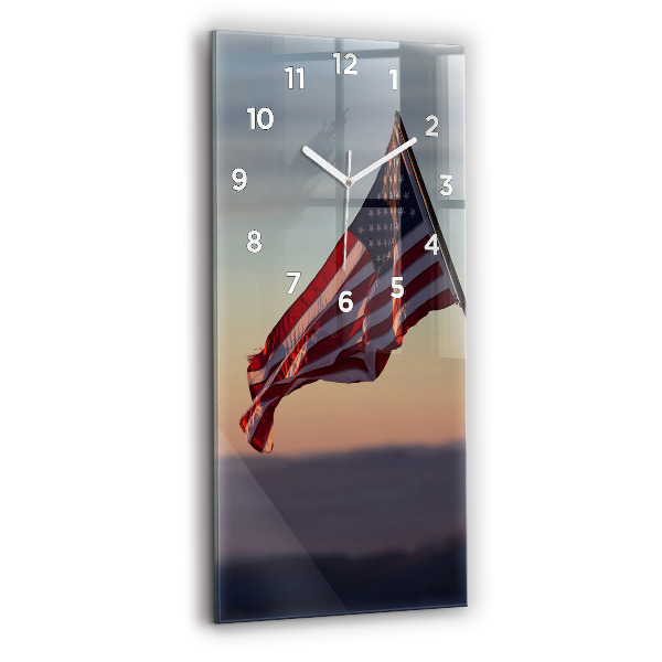 Horloge murale verticale Drapeau des États-Unis flottant