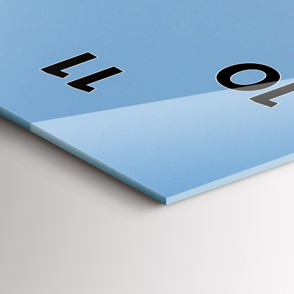 Horloge murale verticale 'Un bateau flottant sur l''océan'