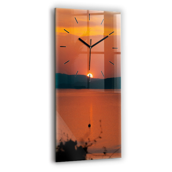 Horloge murale verticale Le lac Balaton le soir