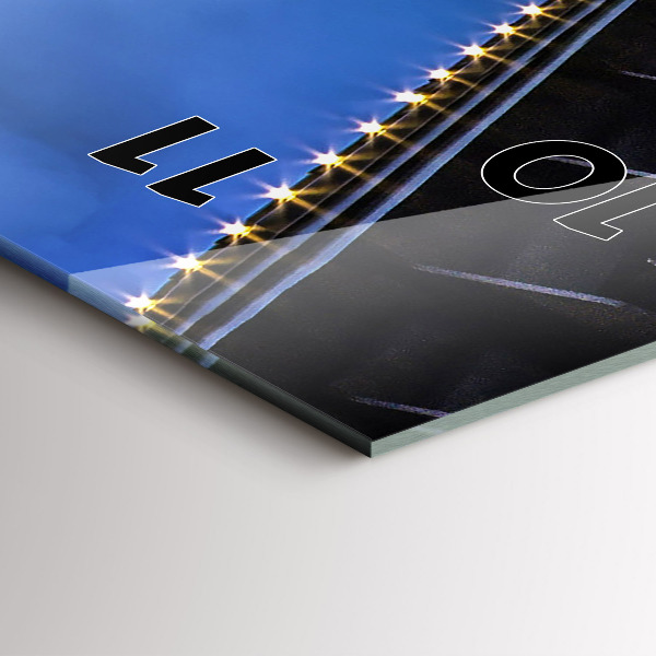 Horloge murale verticale Rivage rocheux sous le pont