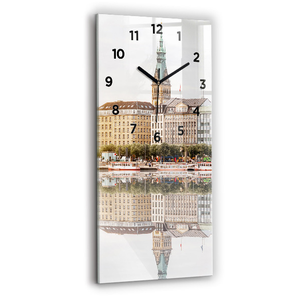 Horloge rectangulaire verticale Rivière Hambourg Allemagne