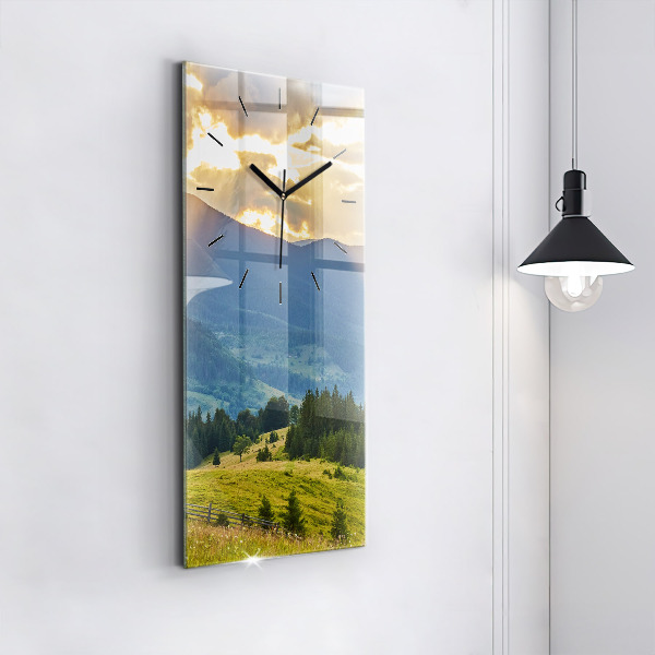 Horloge rectangulaire verticale Paysage avec forêts