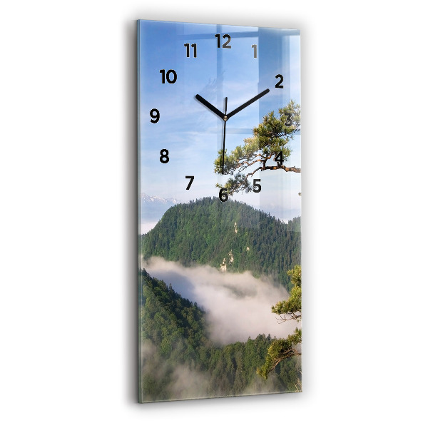 Horloge murale verticale Pic de Sokolica dans les montagnes des Piénines