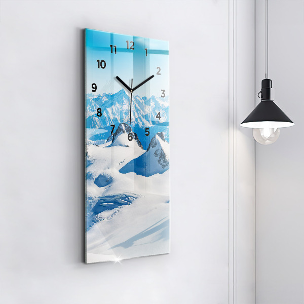 Horloge rectangulaire verticale Skieur dans les Alpes
