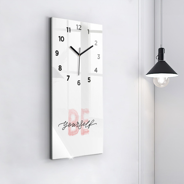 Horloge rectangulaire verticale 'L''inscription Sois toi-même'