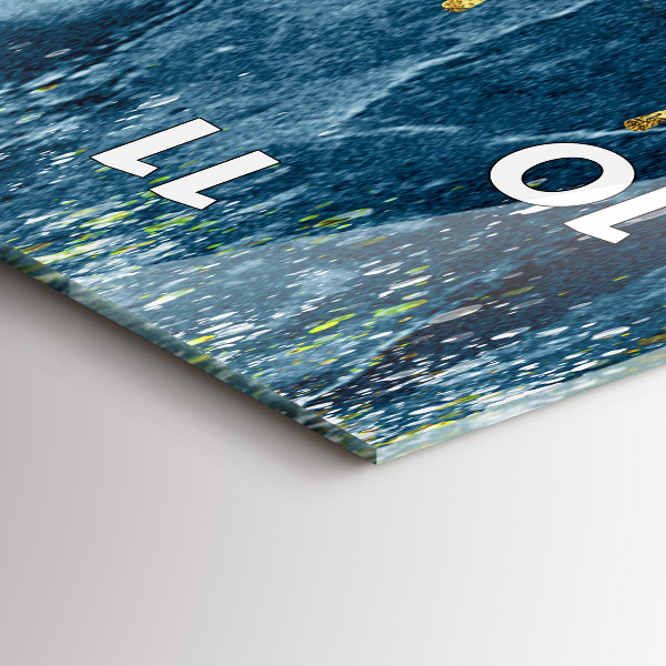 Horloge murale verticale Motif décoratif et or