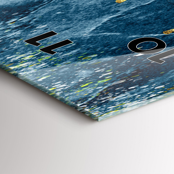 Horloge murale verticale Motif décoratif et or