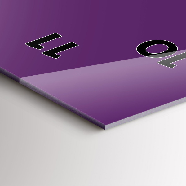 Horloge murale verticale Violet