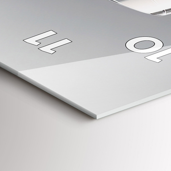 Horloge murale verticale Un verre de vin rouge