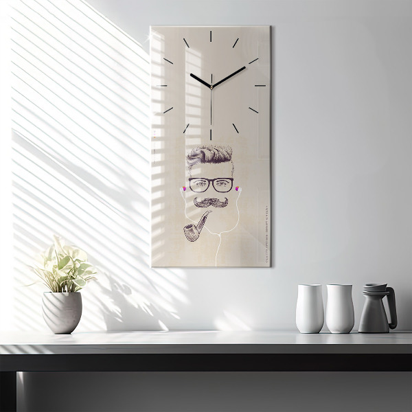 Horloge murale verticale Homme avec une pipe